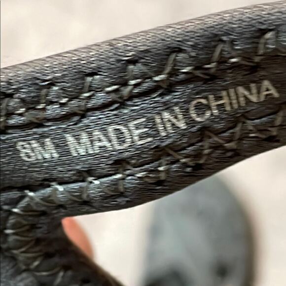 Jambu Gray Strapped Sandals. 8M - Picture 3 of 4